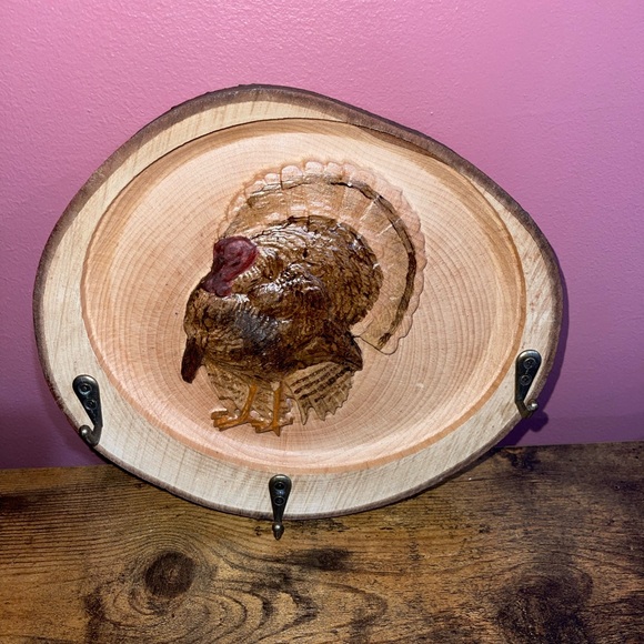 Wood Turkey Key Holder - Picture 1 of 6